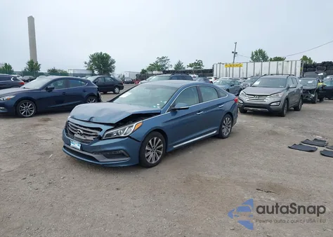 2016 Hyundai Sonata Sport z USA, uszkodzony, nr VIN 5NPE34AF3GH433056